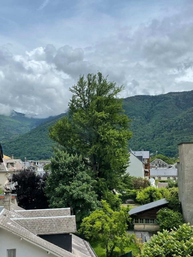 Hotel & Spa Gasquet Bagnères-de-Luchon エクステリア 写真